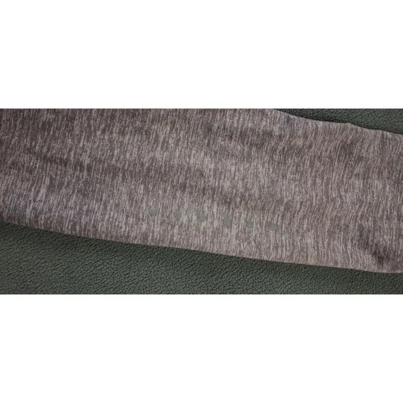 Nike Women’s Medium Dri-FIT ½ Zip Running Top Gray Long Sleeve Reflective - Picture 14 of 16
